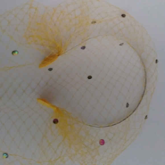 Iridescent crystals embellished yellow veil main image 4